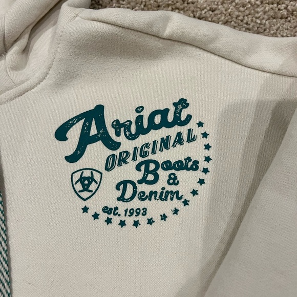Ariat Cream Pullover with Teal Graphic - Picture 3 of 4